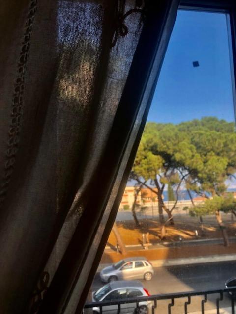 Bed and Breakfast Il Balcone Sullo Stretto Reggio Calabria Exterior foto